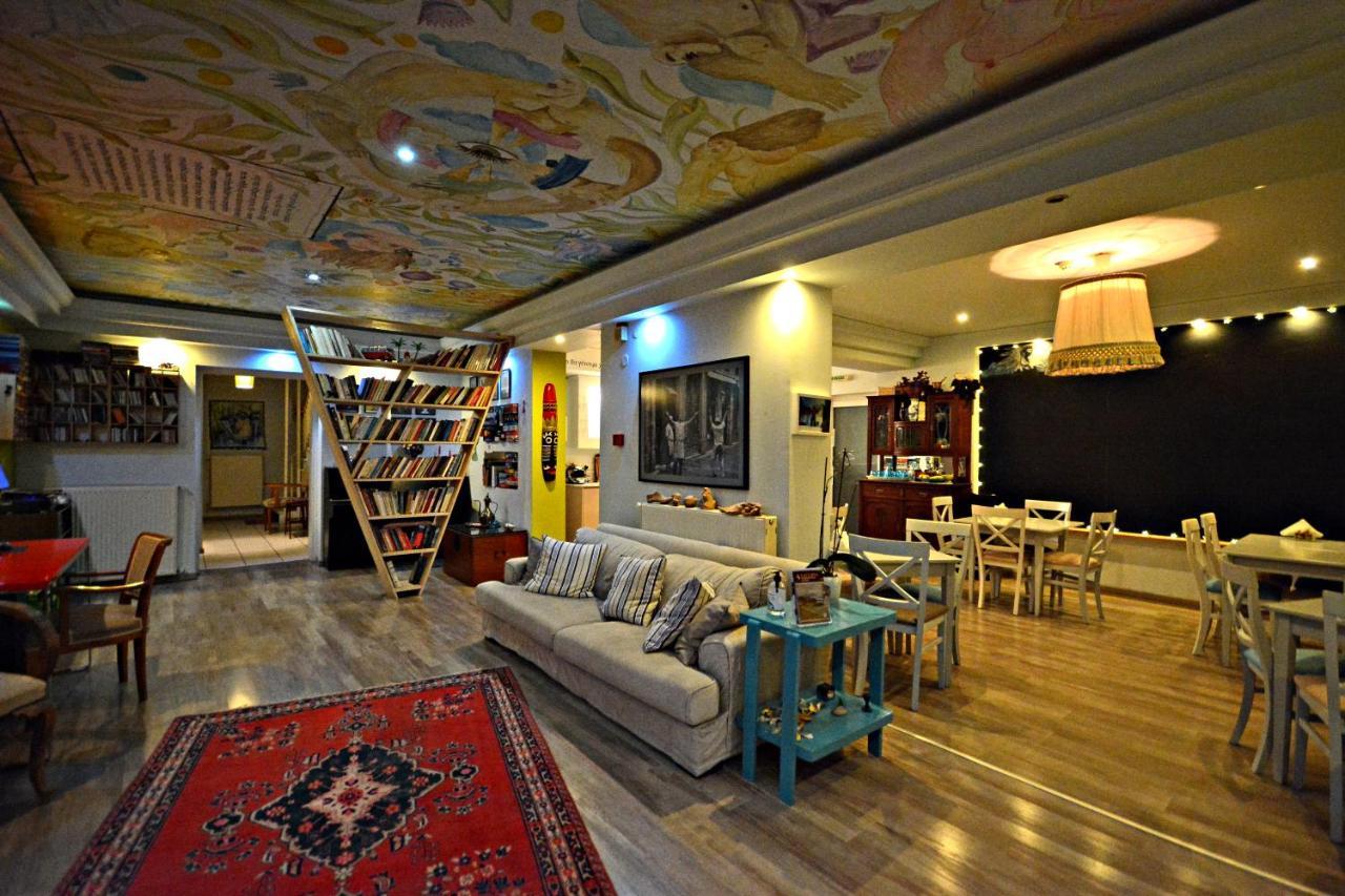 קסטוריה Guesthouse Vissinokipos - Biker Friendly - Motorradhotel מראה חיצוני תמונה